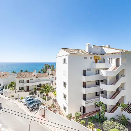 797 - In Close To Apartment *